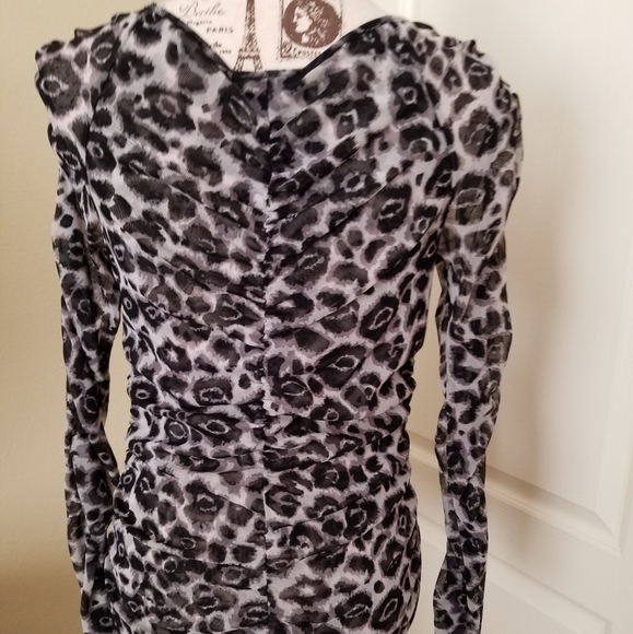 2 for $25 Women's INC Black/Gray Top - Picture 3 of 8
